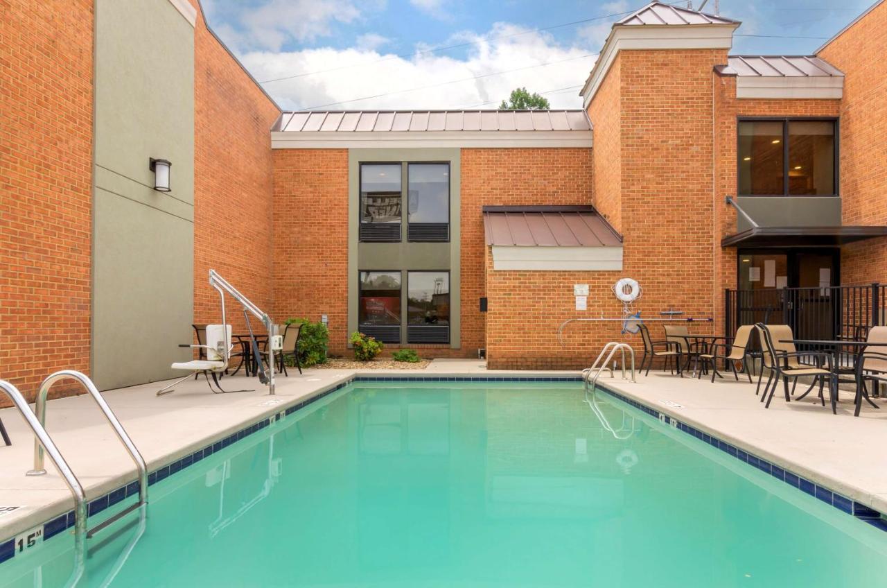 Best Western North Roanoke Troutville Eksteriør billede