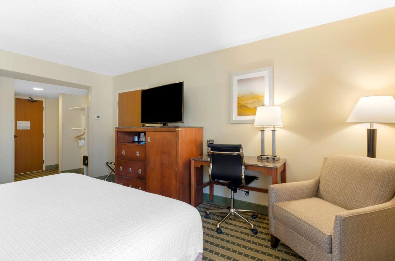 Best Western North Roanoke Troutville Eksteriør billede